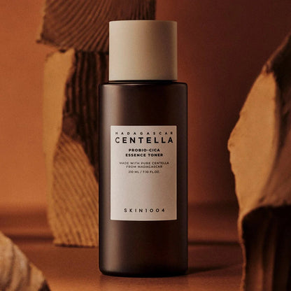 MADAGASCAR CENTELLA PROBIO - CICA ESSENCE TONER - Lotion apasainte Skin 1004- Karenation